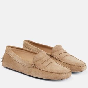 TOD'S Gommino suede loafers Size 8.5 in tan